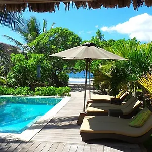 Gasthof Moorea, Temae